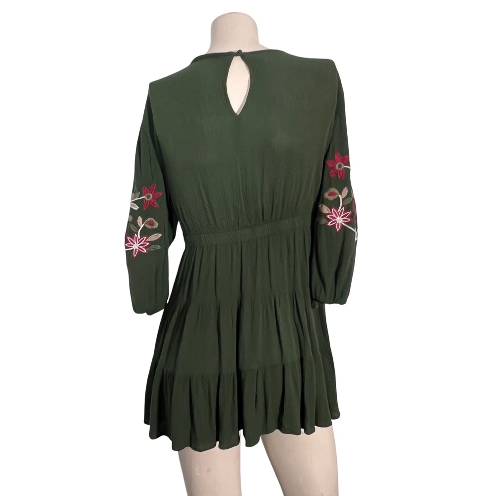 Mi Ami Dress Women Small Green Floral Embroidered Boho Mini Tiered Peasant Flowy - Picture 3 of 10